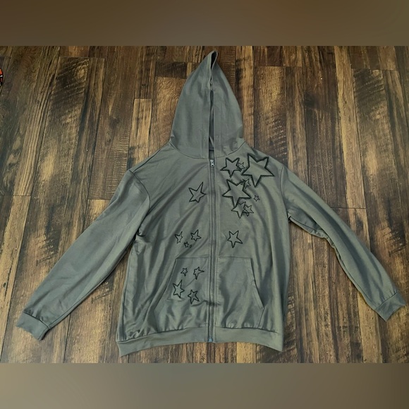 first two are smalls and the last is medium - Picture 2 of 4